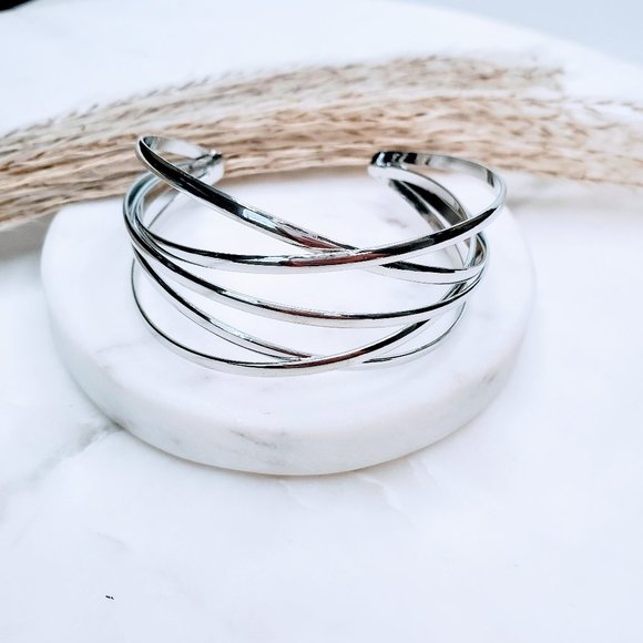 5 for $25 Silver Color Statement Bracelet - Picture 4 of 7